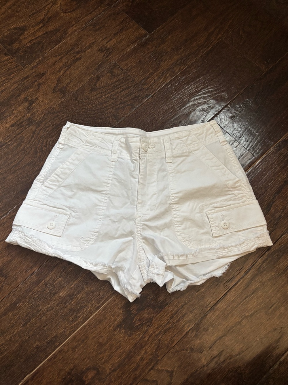 American Eagle Shorts - White